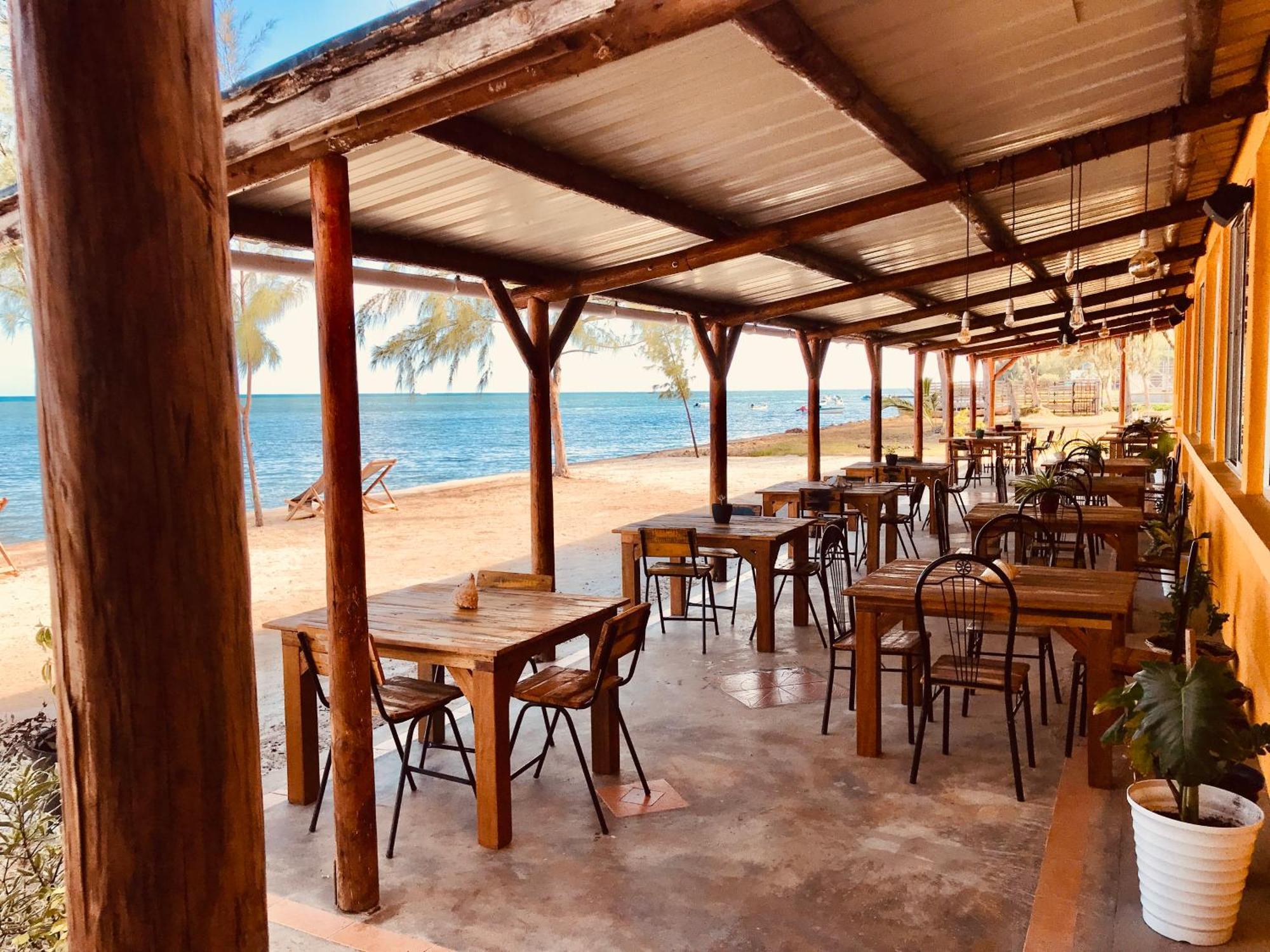 Bon Vivant Front De Mer - Ile Rodrigues Port Mathurin Luaran gambar