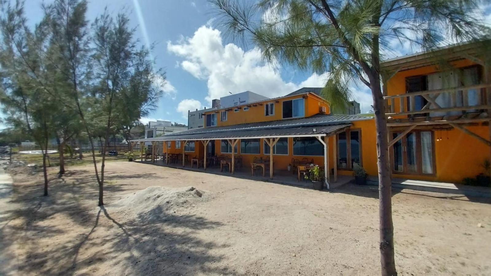 Bon Vivant Front De Mer - Ile Rodrigues Port Mathurin Luaran gambar
